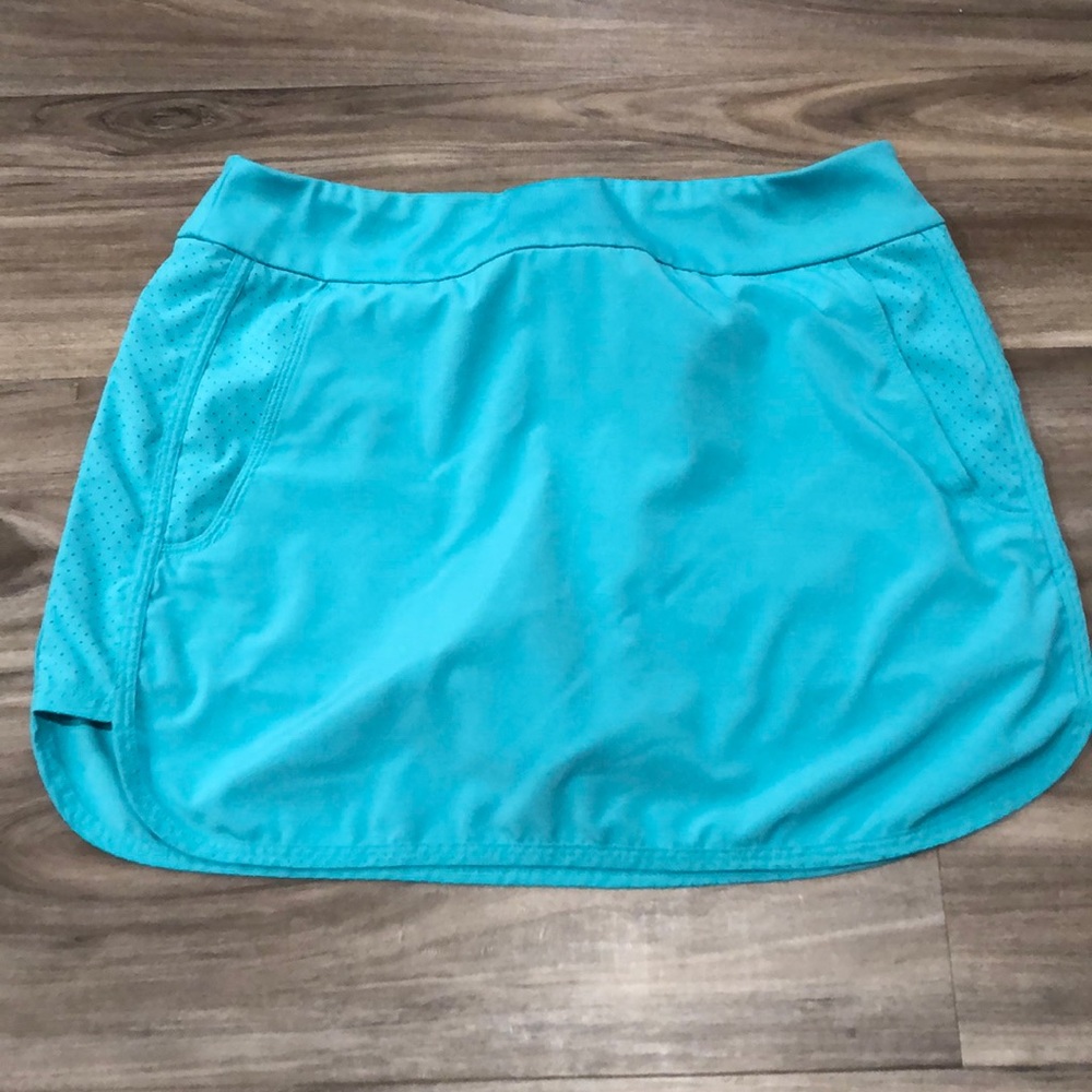 Vineyard vines skort size small